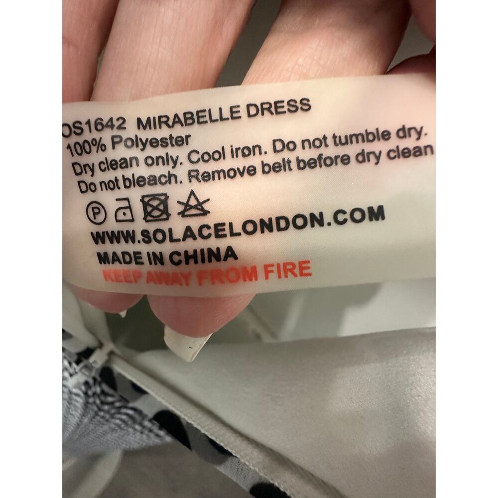 Solace London Black White Mirabelle Geometric Long Sleeves Maxi Dress Size 2 - Picture 6 of 7